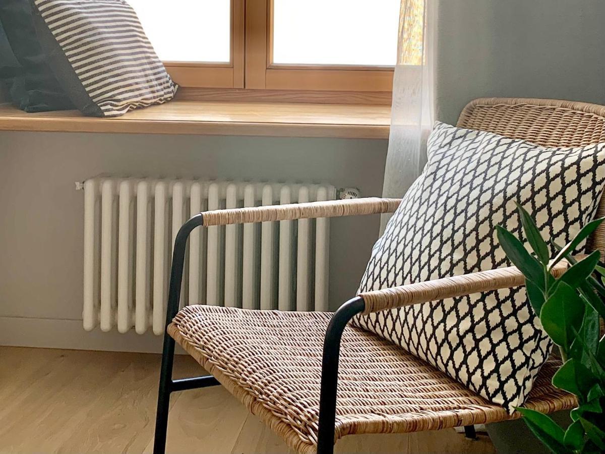 Stylish New Apartment In Riga Old Town - City Centre, Self Check-In, Walkable To Major Attractions Luaran gambar
