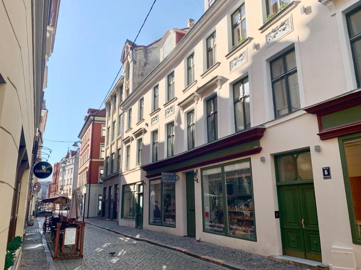 Stylish New Apartment In Riga Old Town - City Centre, Self Check-In, Walkable To Major Attractions Luaran gambar