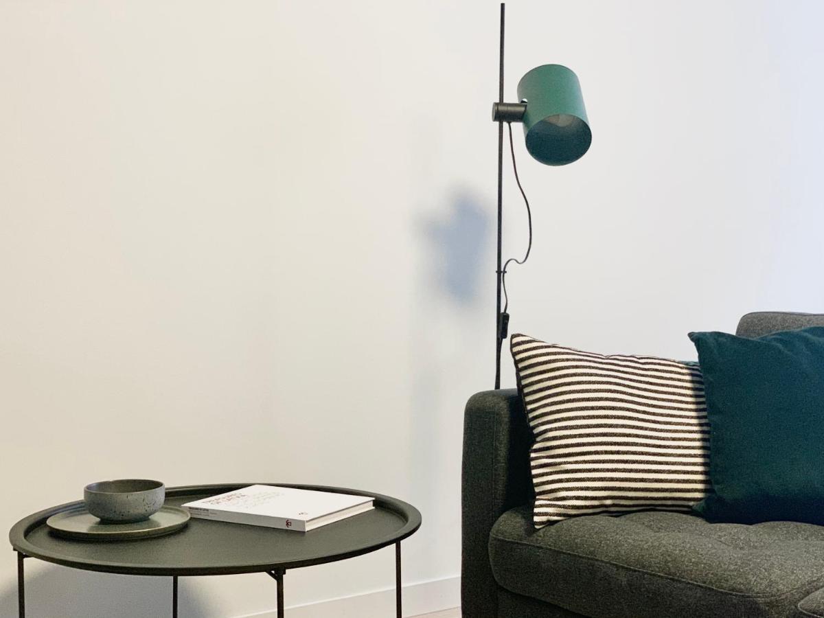 Stylish New Apartment In Riga Old Town - City Centre, Self Check-In, Walkable To Major Attractions Luaran gambar