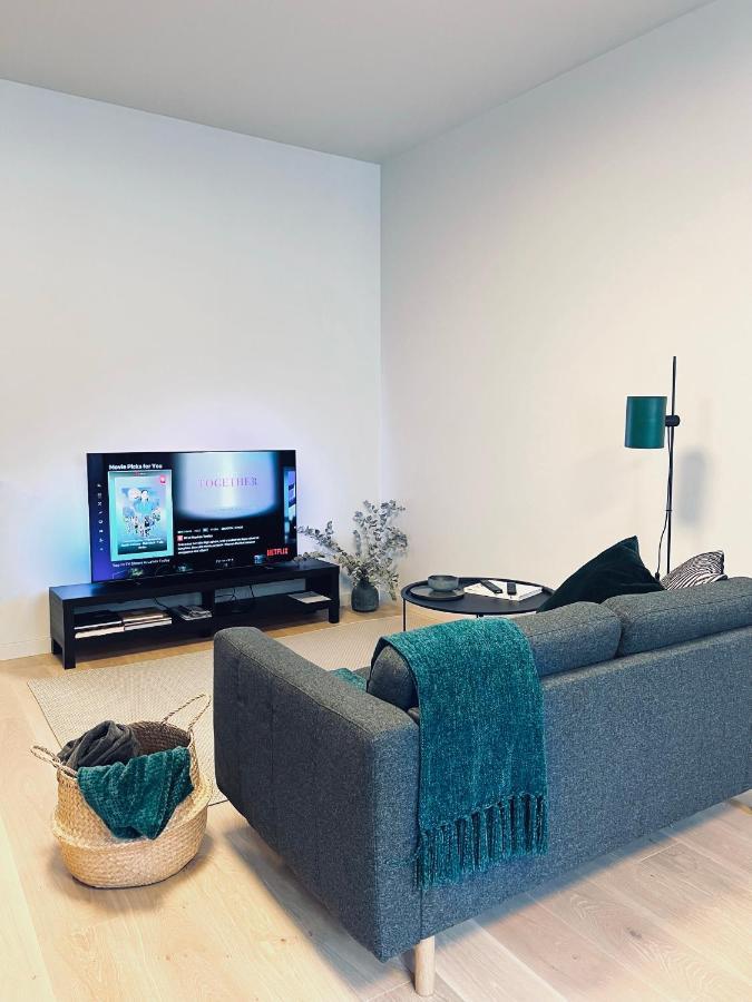 Stylish New Apartment In Riga Old Town - City Centre, Self Check-In, Walkable To Major Attractions Luaran gambar
