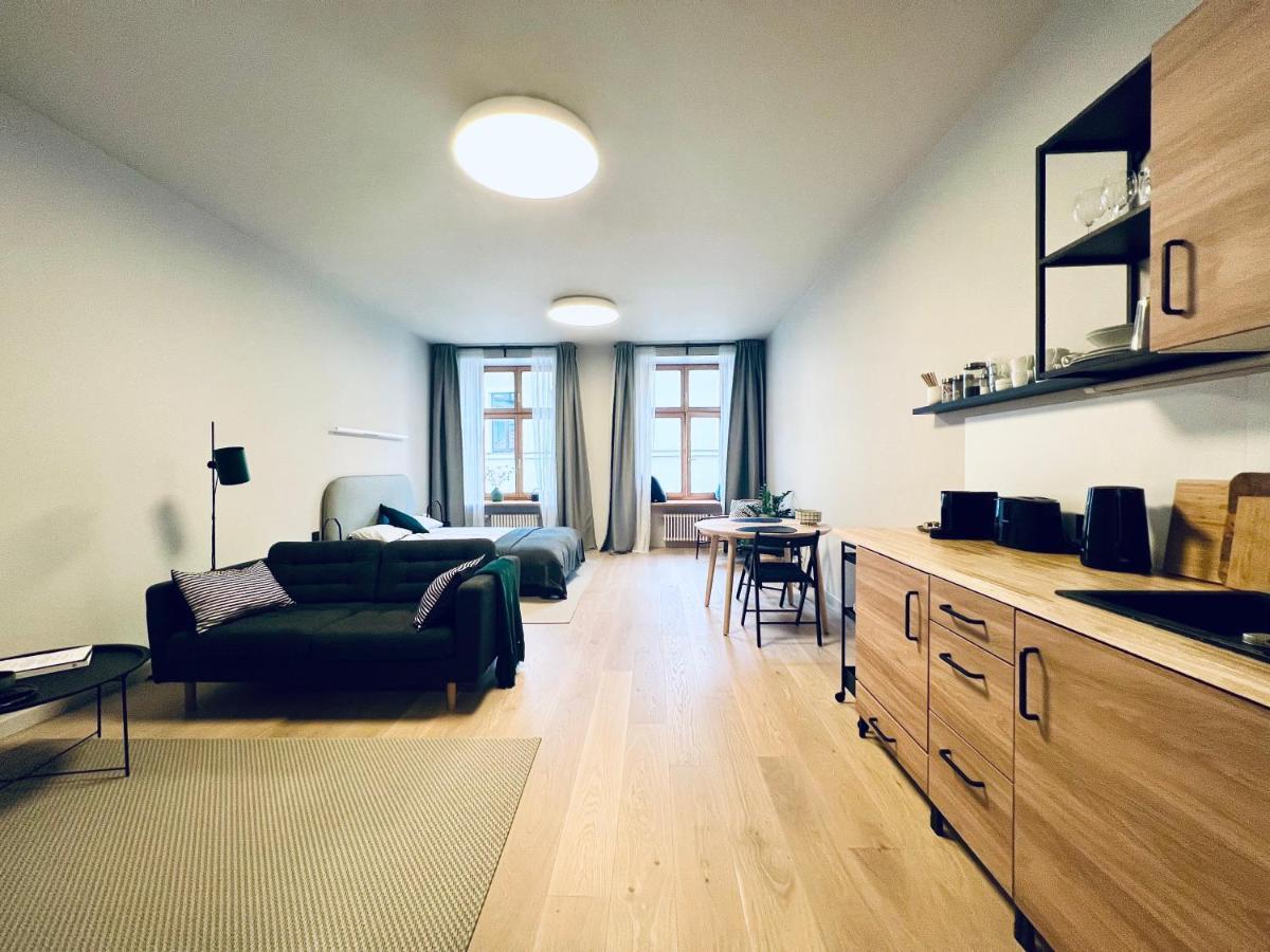 Stylish New Apartment In Riga Old Town - City Centre, Self Check-In, Walkable To Major Attractions Luaran gambar